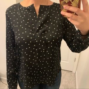 Gibson Latimer Black with Stars Long Sleeve Blouse